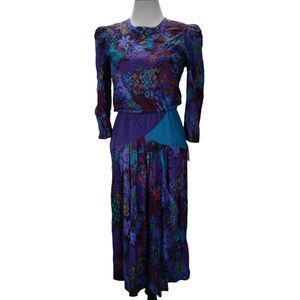 Vintage 80s Secretary Midi Dress Size S/M Rayon Purple Boho Floral Print